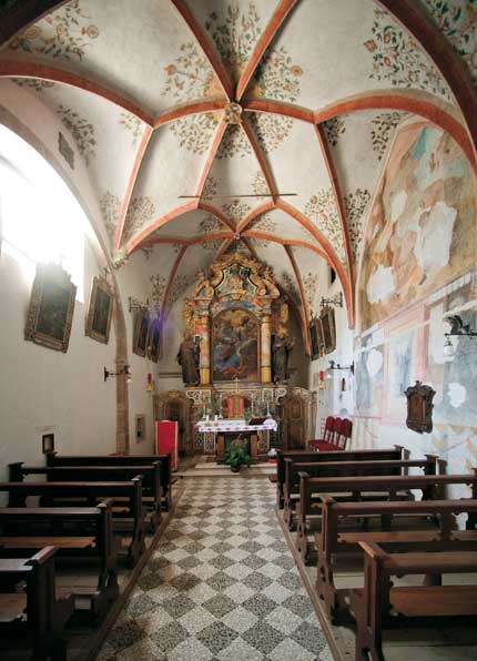 San Romedio: volta affrescata di San Giorgio