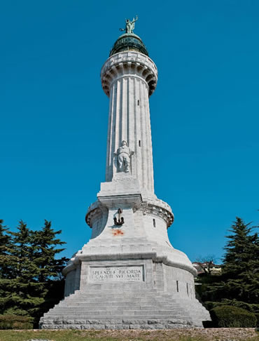 Faro di Trieste